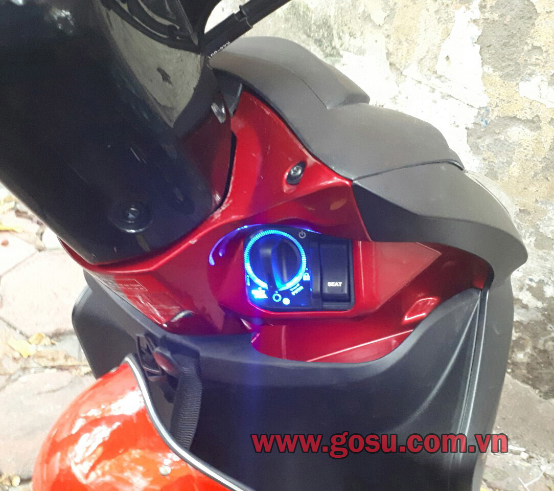 Smartkey Honda tren xe Vision